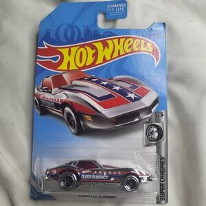2018 Hotwheels Treasure Hunt Corvette Stingray Super Chromes